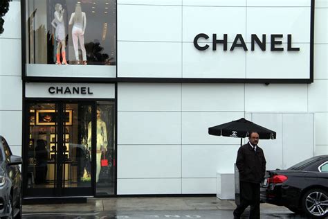 where to buy chanel bags in los angeles|chanel outlet near me.